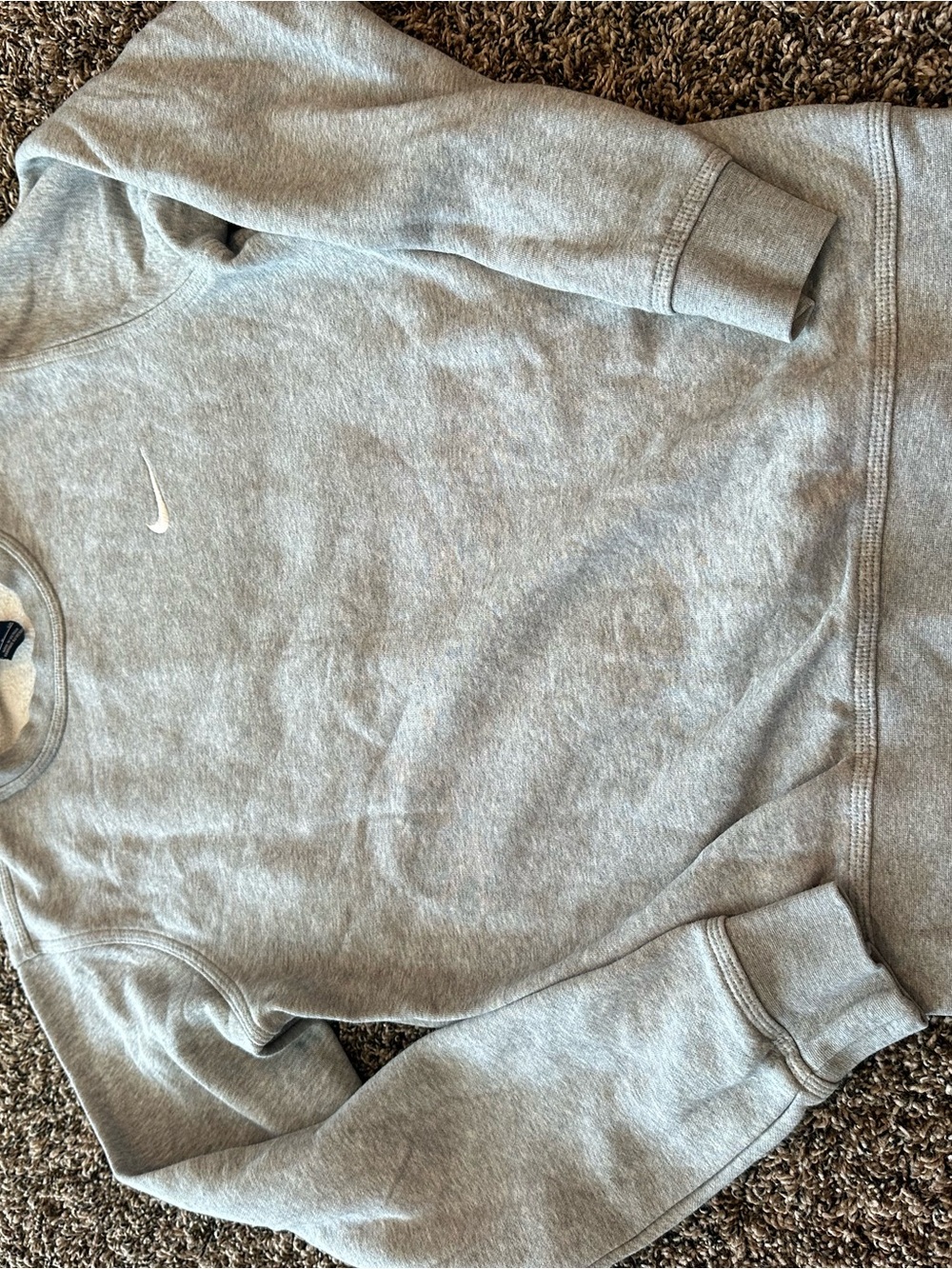 Nike Light Gray Women's Crewneck Sweatshirt